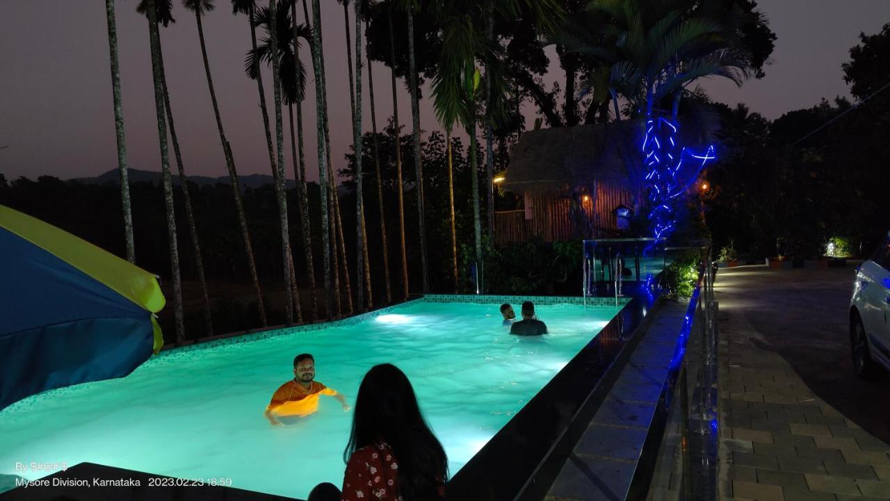 Pool Side Villa'S Of Coorg Мадикери Екстериор снимка